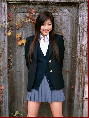 SlickDog-Yumi_schoolgirl_14