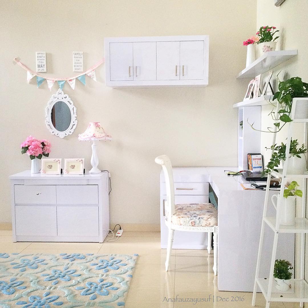 Inilah Kelebihan Dekorasi Rumah  Dengan Furnitur Warna  Putih  Homeshabby com Kumpulan Desain 