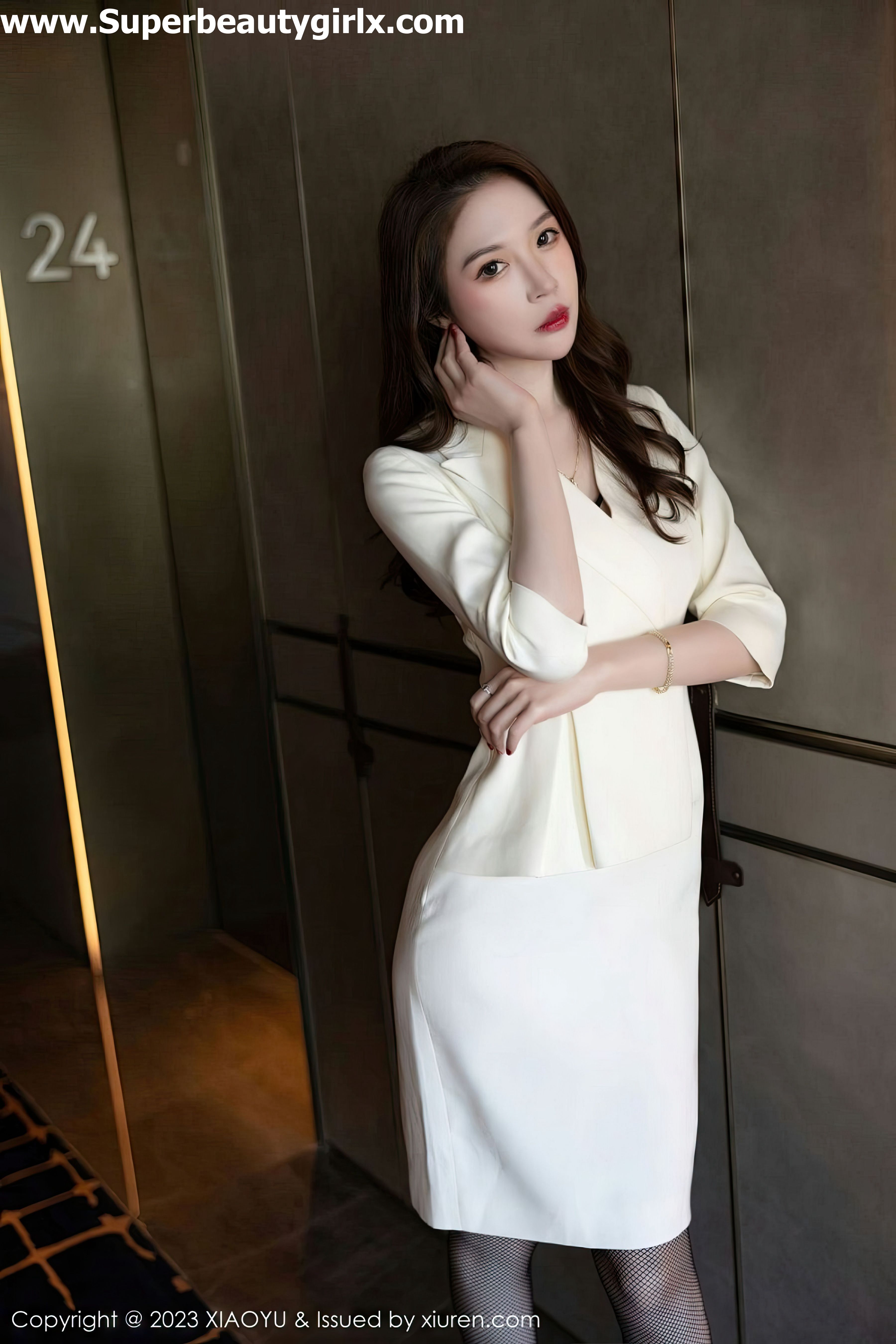 XiaoYu-Vol.977-Meng-Xin-Yue-Superbeautygirlx.top