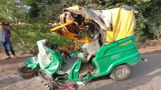 ग्वालियर में आटो रिक्शा और बस की टक्कर में 13 की मौत, आरटीओ को किया सस्पेंड