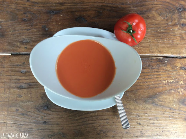 Gazpacho sopa fría de tomate y verduras