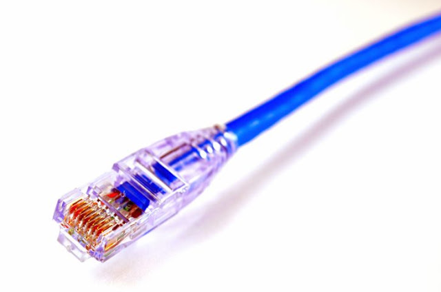 Persyaratan Minimum dan yang Direkomendasikan dalam Menerapkan Kabel LAN