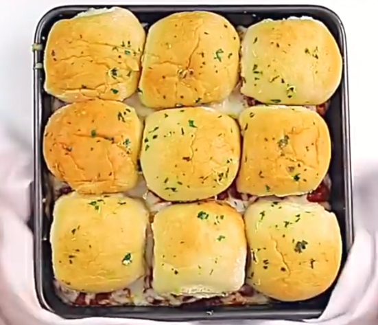 Meatball Marinara Sliders