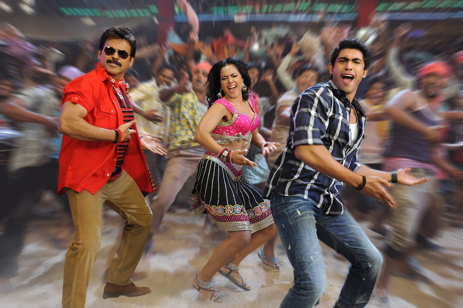 Venkatesh, Sameera Reddy Hot Dance stills - All India BoxOffice
