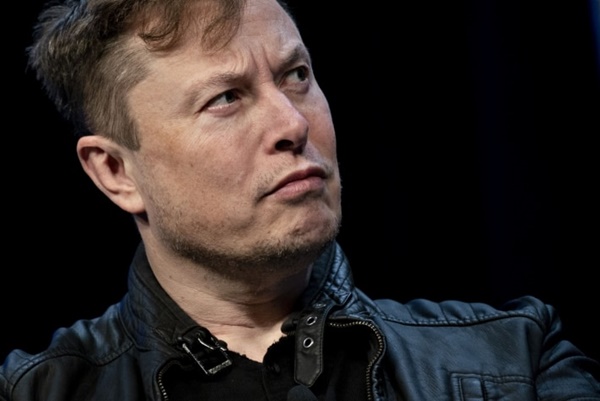 Elon Musk propõe comprar 100% das ações do Twitter por US$ 43 bilhões