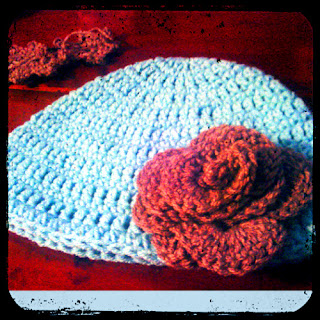 How to make a flower knitted hats for children