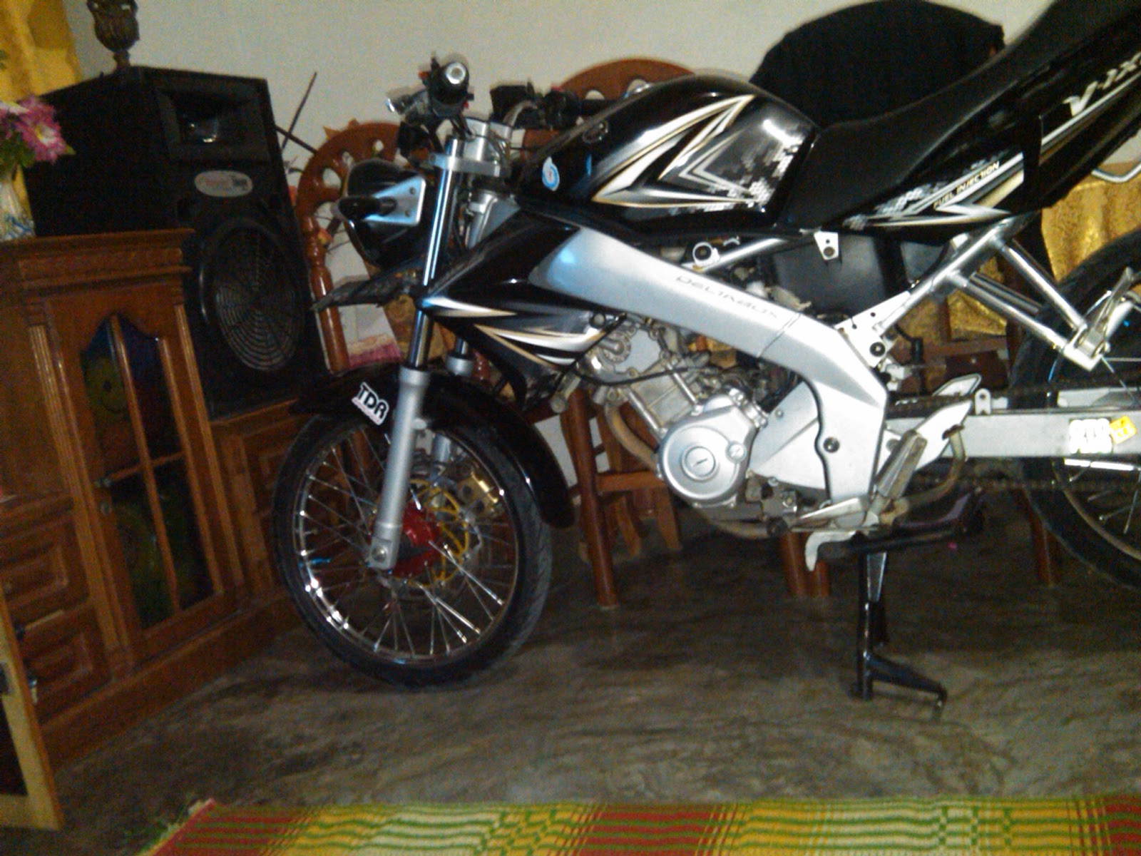 Modifikasi Vixion 2009 Hitam Terbaru Dan Terlengkap Sound Modif