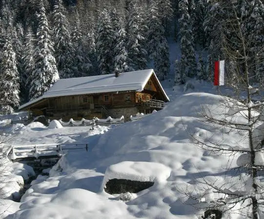 brunico ciaspole passeggiate malghe