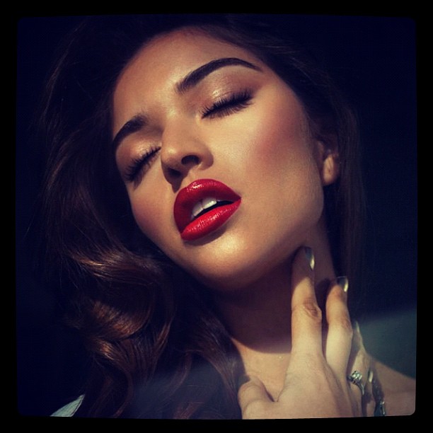 Daniela Lopez Osorio sensual face instagram photos