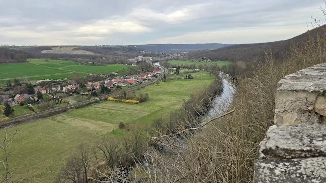 Blick von oben auf die Saale