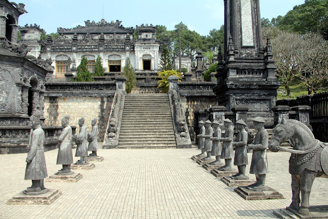 Top 8 Nice Places to Visit in Vietnam hue