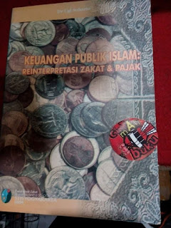 Jual Buku Keuangan publik Islam: reinterpretasi zakat dan pajak Oleh Ugi SUHARTO