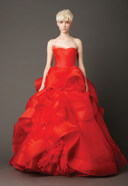 vera-wang-red-wedding-dress-strapless-straight-neckline-with-tulle-gown