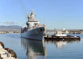 People's Liberation Army-Navy ship Qingdao (DDG 113) as it arrives in Hawaii for a scheduled port visit Sept. 6, 2013