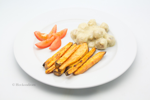 Sweet Potato Fries with Meatballs in Creamy Sauce