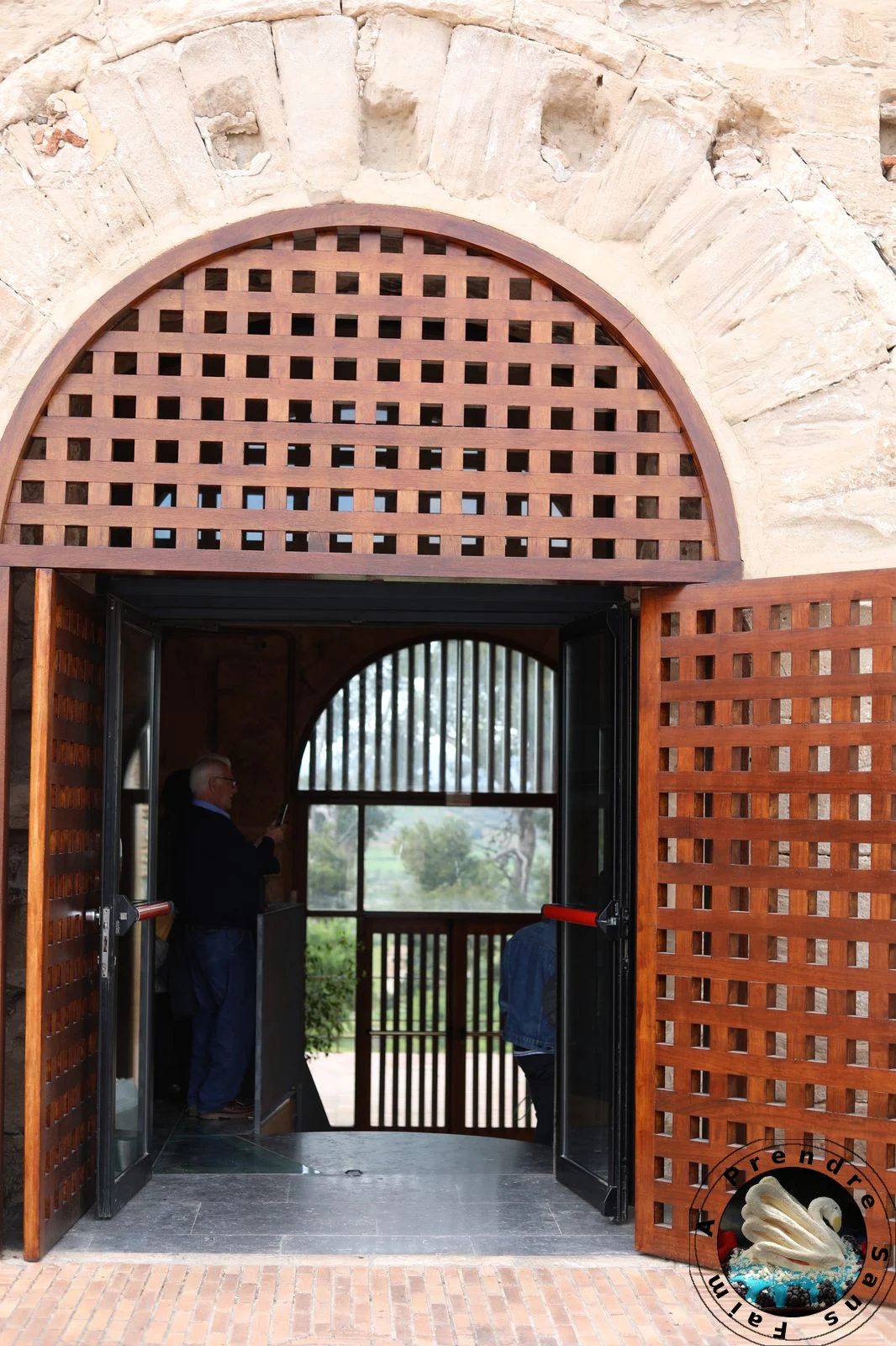 Dégustation de vins blancs au Château de Falset