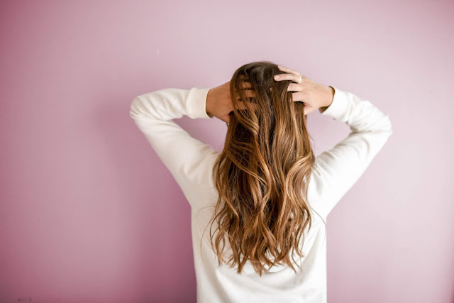 Ten tips to strengthen your scalp naturally
