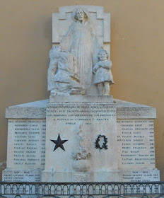 Monumento ai Caduti Curnasco