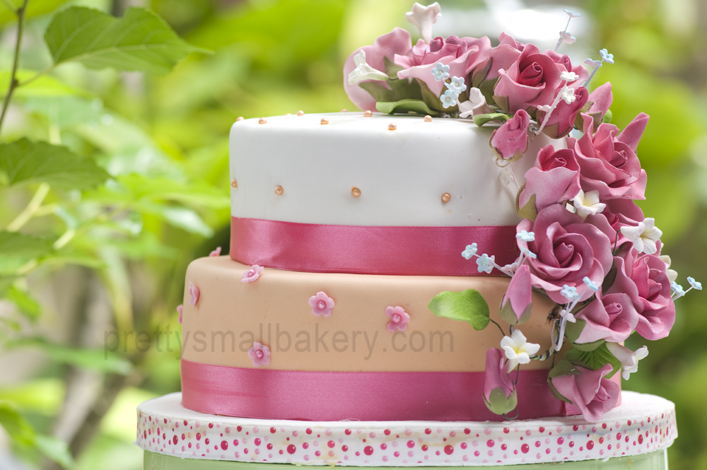 Kek kahwin untuk misz - Prettysmallbakery
