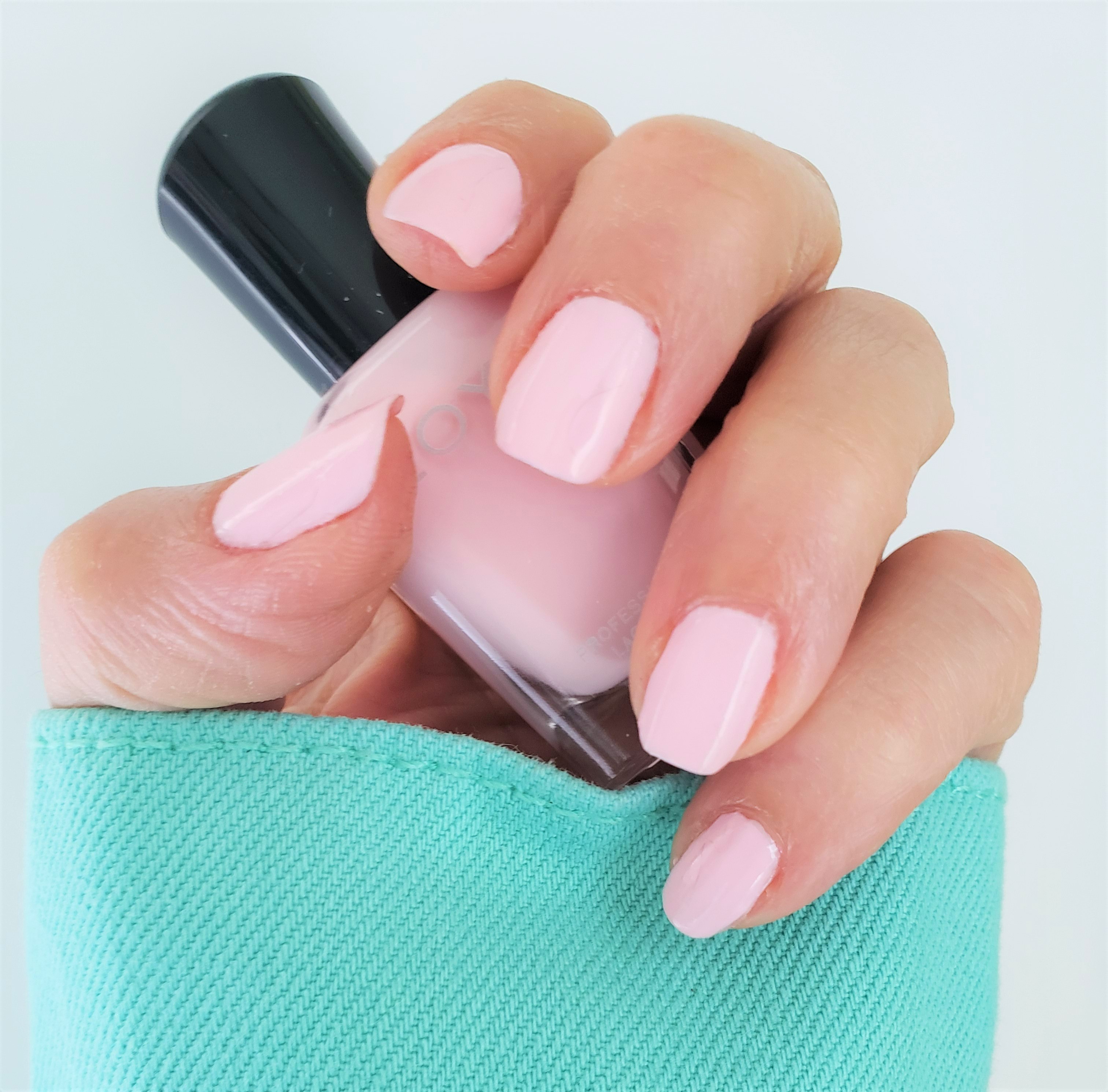 romper room - pale pink nail polish, nail color & lacquer - essie