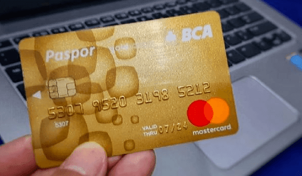 Kartu Kredit BCA Card Gold