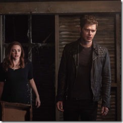 5x10_There_in_the_Disappearing_Light-Hope-Klaus