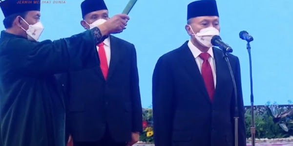 Jokowi Sengaja Jerumuskan Zulhas Lewat Hadiah Kursi Mendag?
