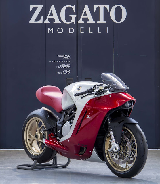 Φωτογραφίες MV Agusta F4Z by Zagato