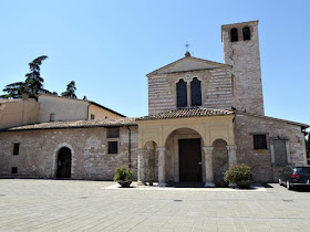 chiesa santa maria infraportas a foligno