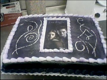 Twilight Birthday Cakes on Food Crimes   Twilight Birthday Cakes