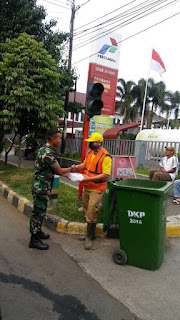 Serangan Fajar dalam Berbagi Kasih.