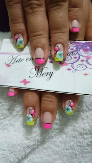 Uñas decoradas con diseños faciles y lindos