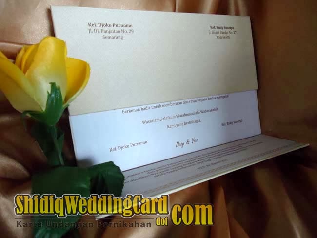 http://www.shidiqweddingcard.com/2014/01/hardcover-hc-24_10.html