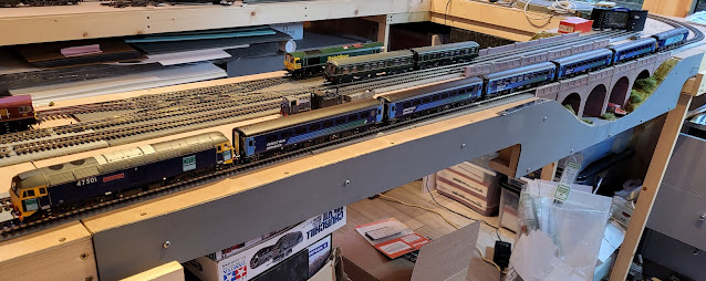 Hornby DRS Coaches