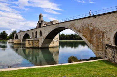 Tempat wisata di Avignon, France (Prancis)