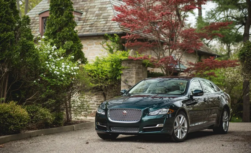 Đánh giá xe Jaguar XJ 2016