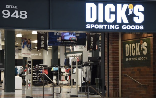 Dick’s Throws in the Towel: Pulling Guns from 125 Stores