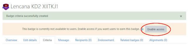 aktifkan badges moodle