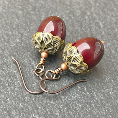 Handmade lampwork glass acorn earrings by Laura Sparling