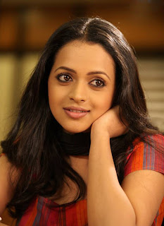 Bhavana in kudbham Sri Travels