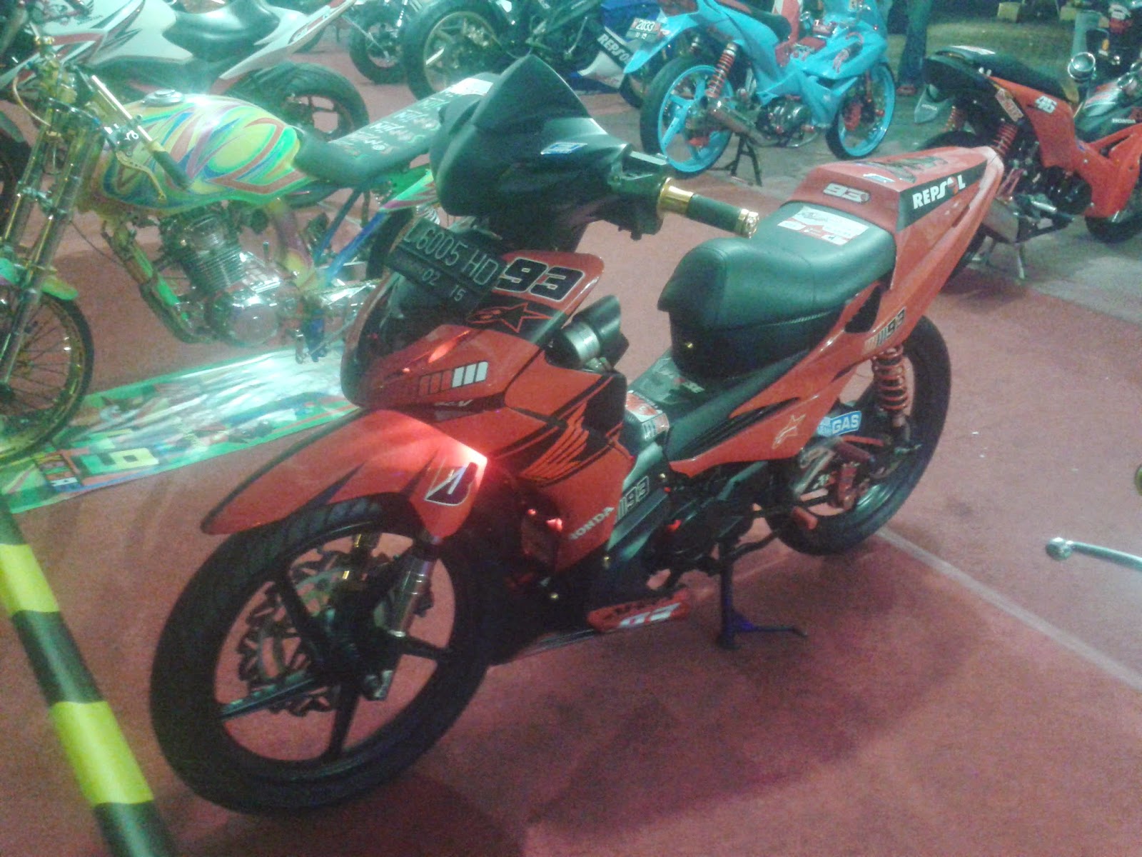 Ide 81 Foto Modif Motor Revo Terbaru Griya Modifikasi