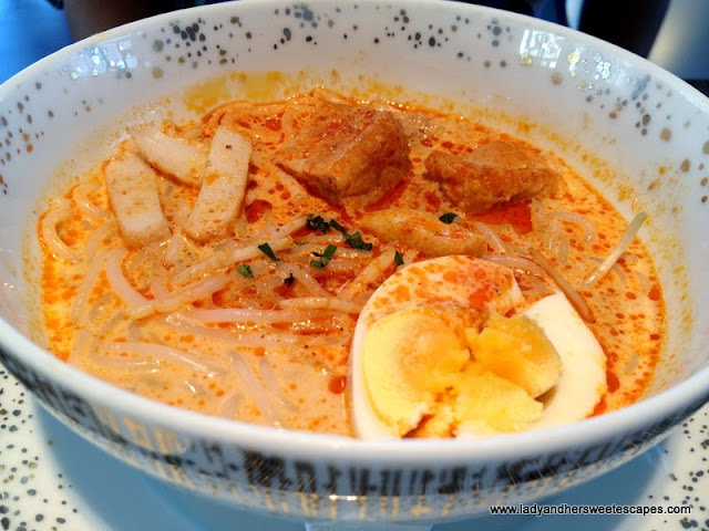 Laksa in Sky on 57