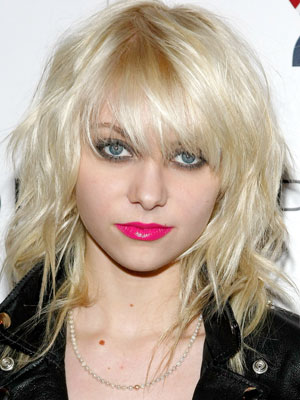 girl rock hairstyles. Taylor Momsen Gossip Girl 2.