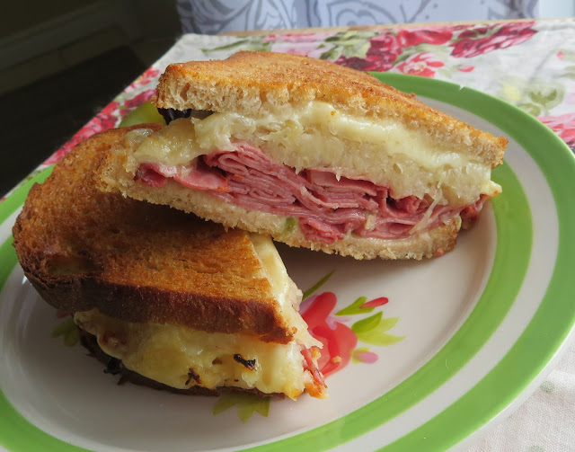 Air Fryer Reuben Sandwich