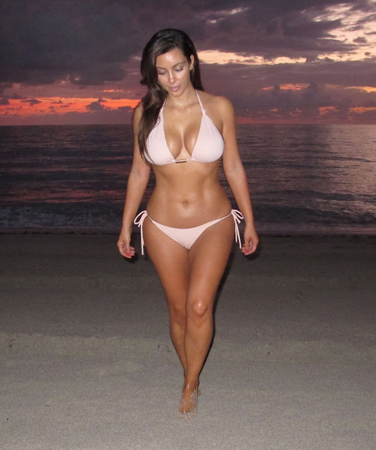 Kim Kardashian  Bikini on the beach in Miami  November 2012