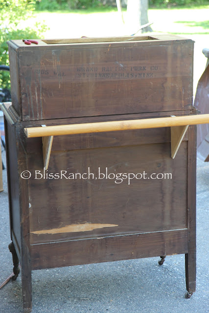 Antique Dresser Becomes Portable Patio Bar, Bliss-Ranch.com