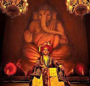 http://www.lirikbollywood.com/2015/09/lirik-lagu-india-gajanana-bajirao.html