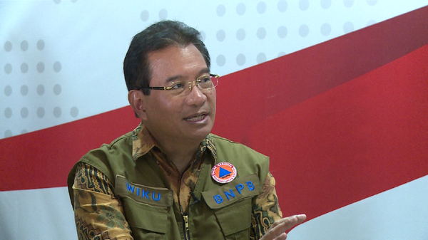 WHO Sebut Semprot Jalan Pakai Disinfektan Konyol, Ini Kata Pakar Corona RI