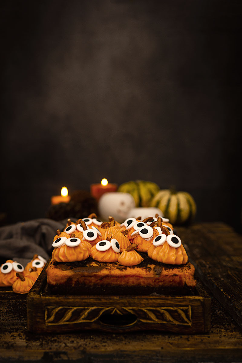 BROWNIE Y CHEESECAKE DE CALABAZA PARA HALLOWEEN