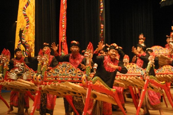 Jegog Instrument Bali, Image